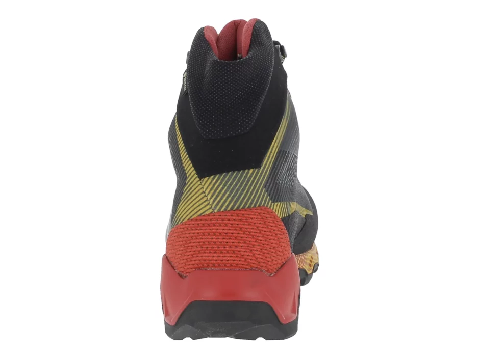 La-Sportiva-Aequilibrium-Hike-GTX-Wanderschuhe-carbon-yellow-0005.webp