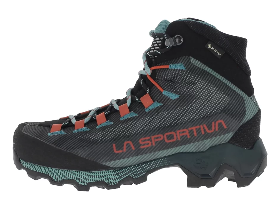 La-Sportiva-Aequilibrium-Hike-Woman-GTX-carbon-everglade-0001.webp